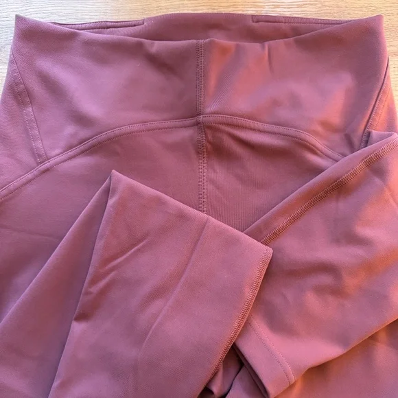 Lululemon Legging InStill High-Rise Tight 25" – Red / Brown Mulled Wine – Size 8 - Picture 4 of 5